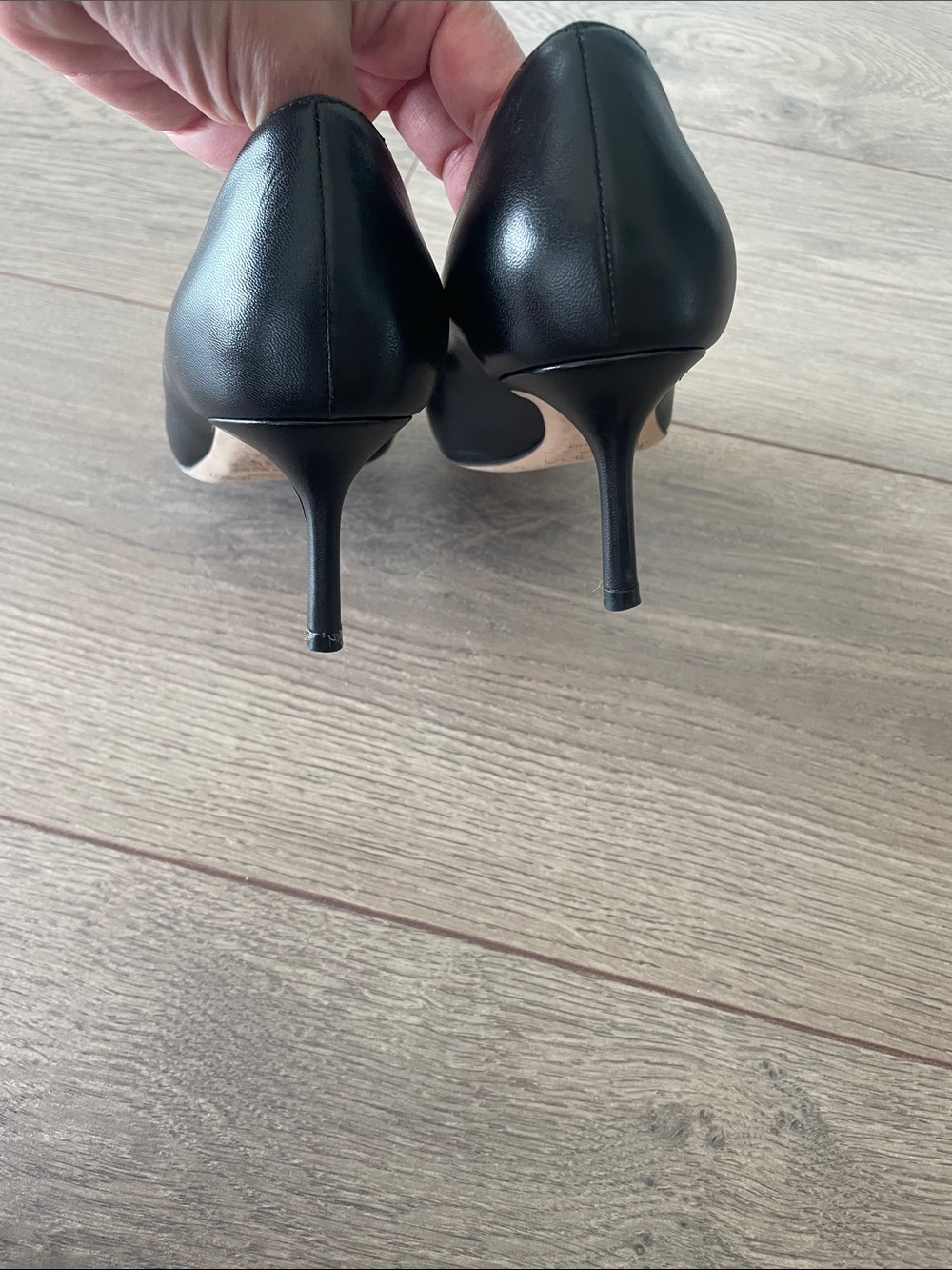 Jimmy Choo Black Pointed Leather Pumps - Picture 4 of 6